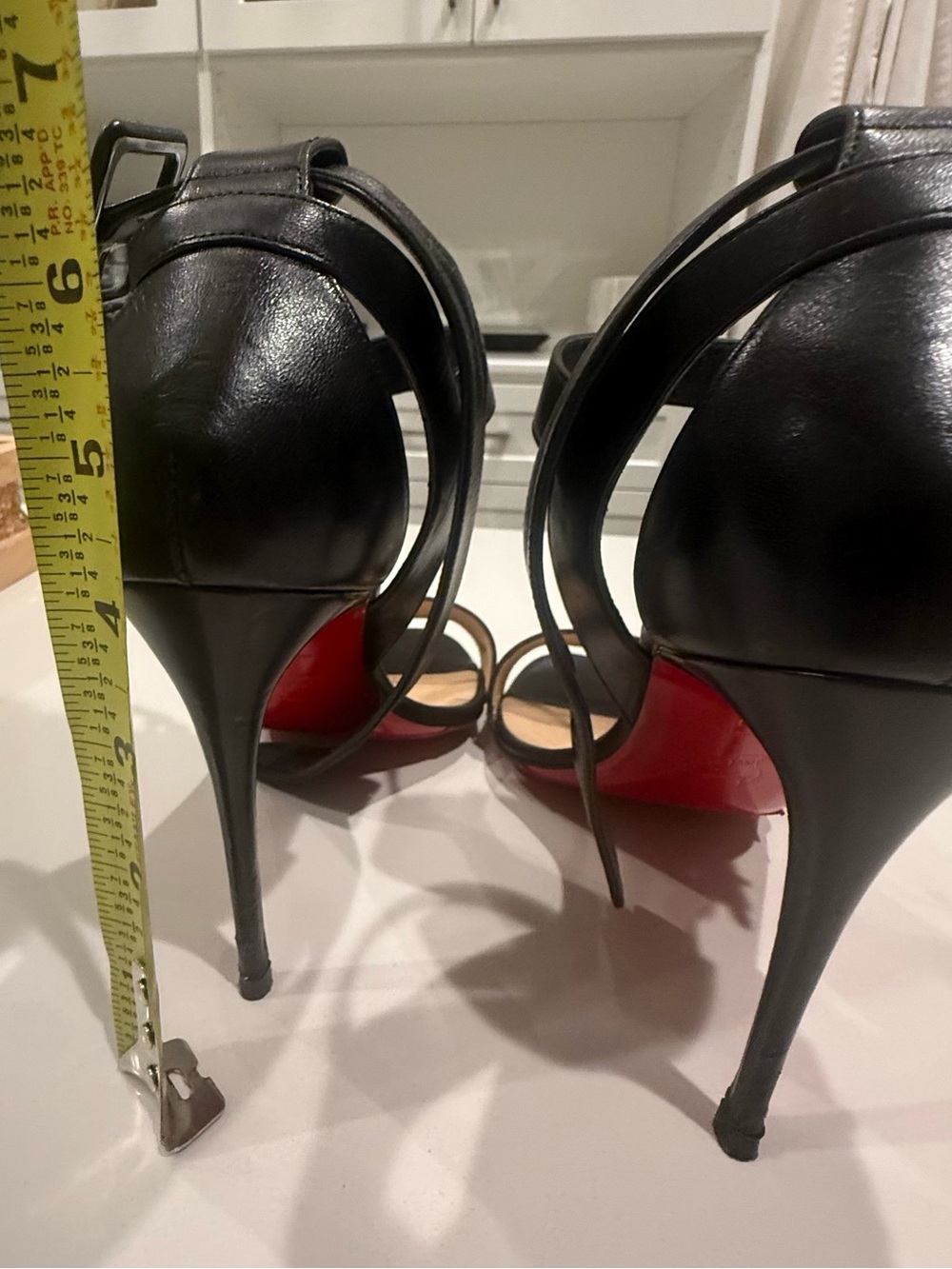 Christian Louboutin multipot Black Leather Strappy Ankle-Heel Sandals sz 39 8.5 - Picture 4 of 10